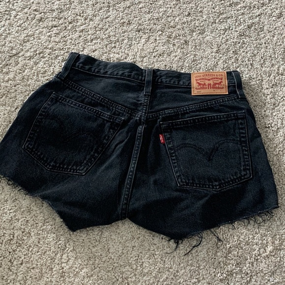 Levis 501 high waist shorts - Picture 2 of 4